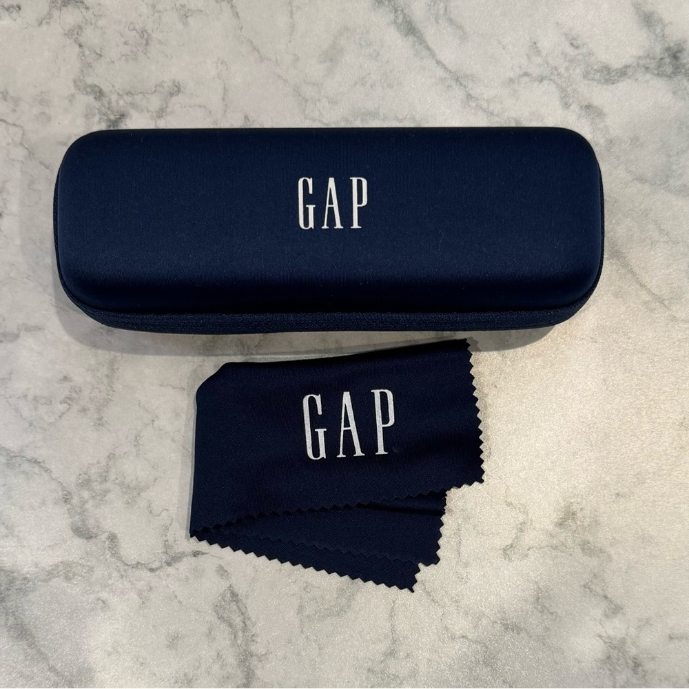 GAP zippered case for glasses or pencil case